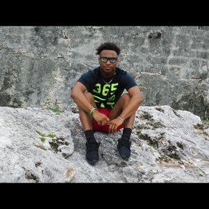 Meet your Posher, Darius